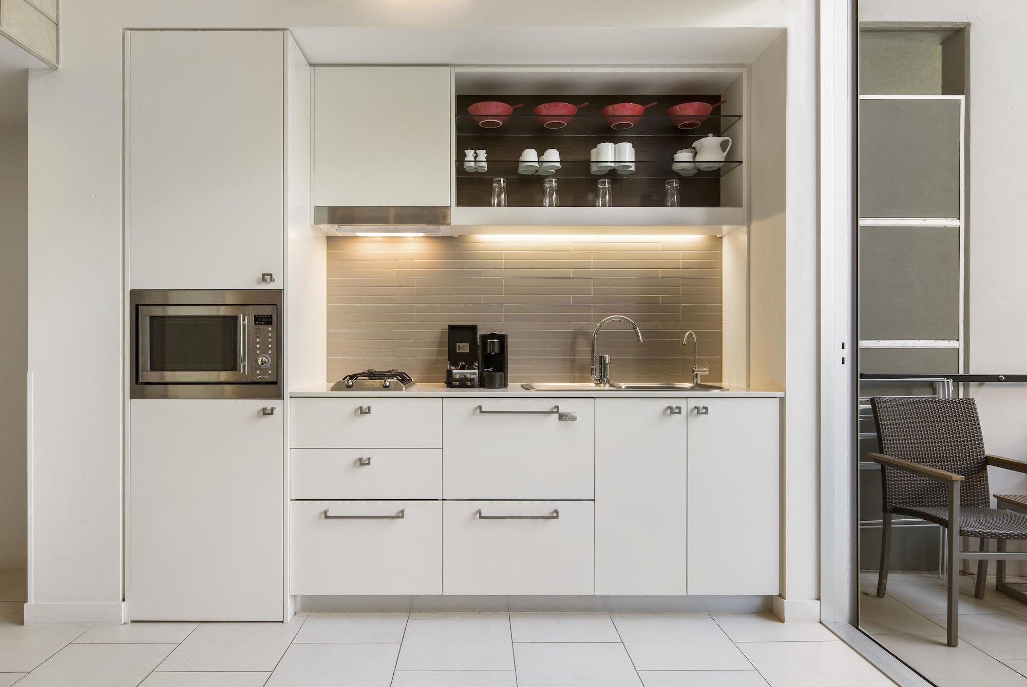 Peppers Noosa Resort And Villas Eksteriør bilde A small kitchen